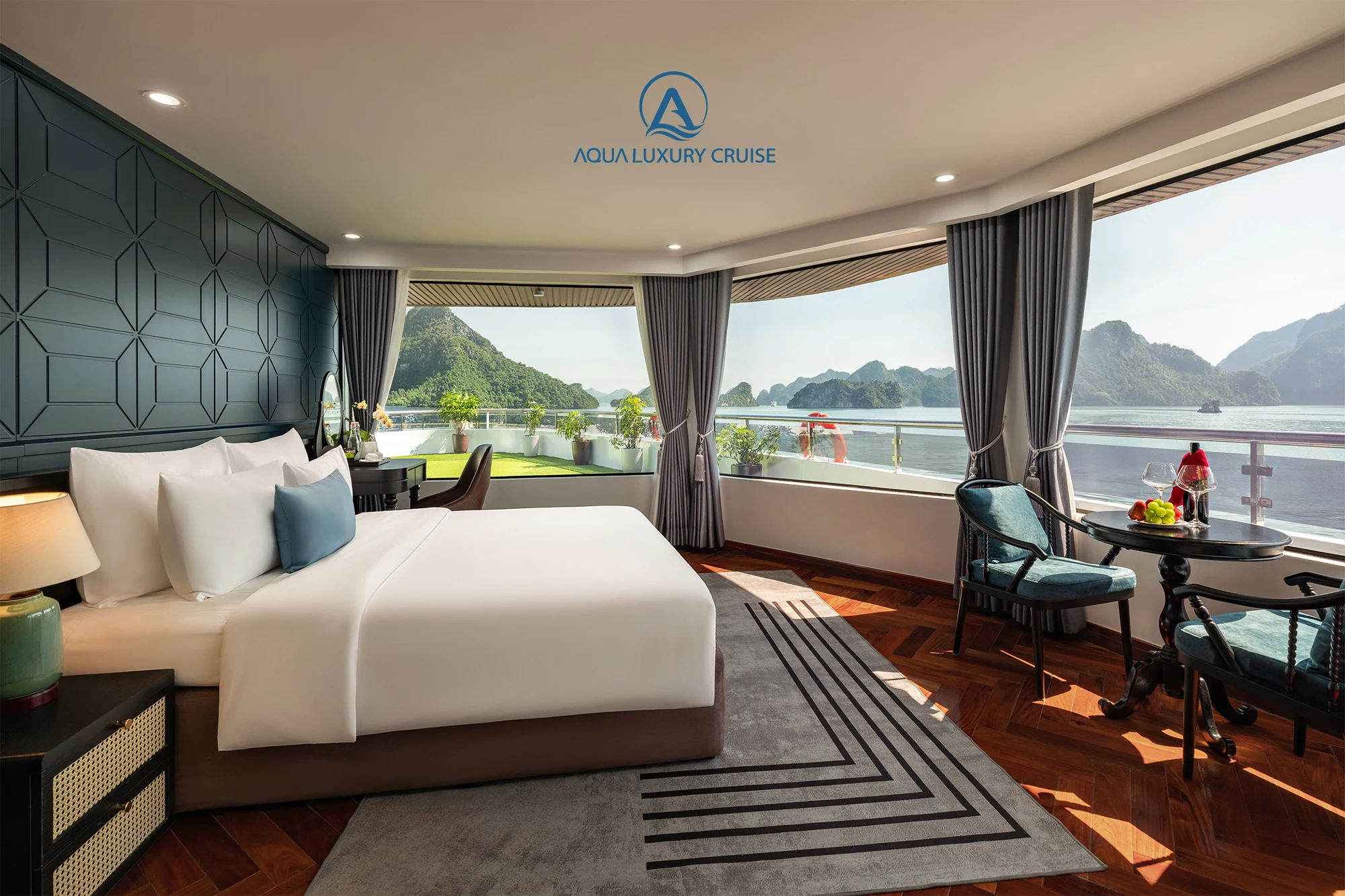 Queen Suite Balcony on Aqua Luxury Cruise